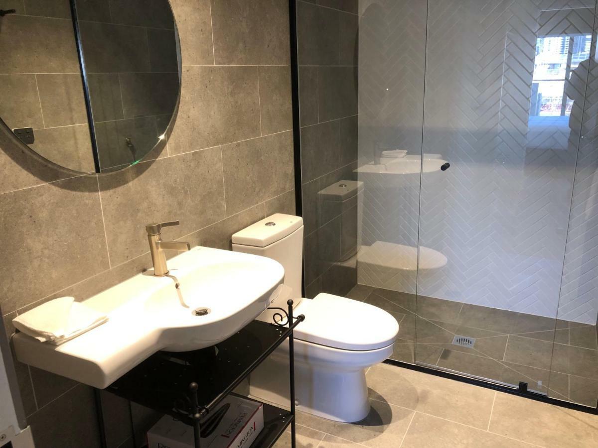 Q Squared Serviced Apartments Ville de Ville de Melbourne Extérieur photo