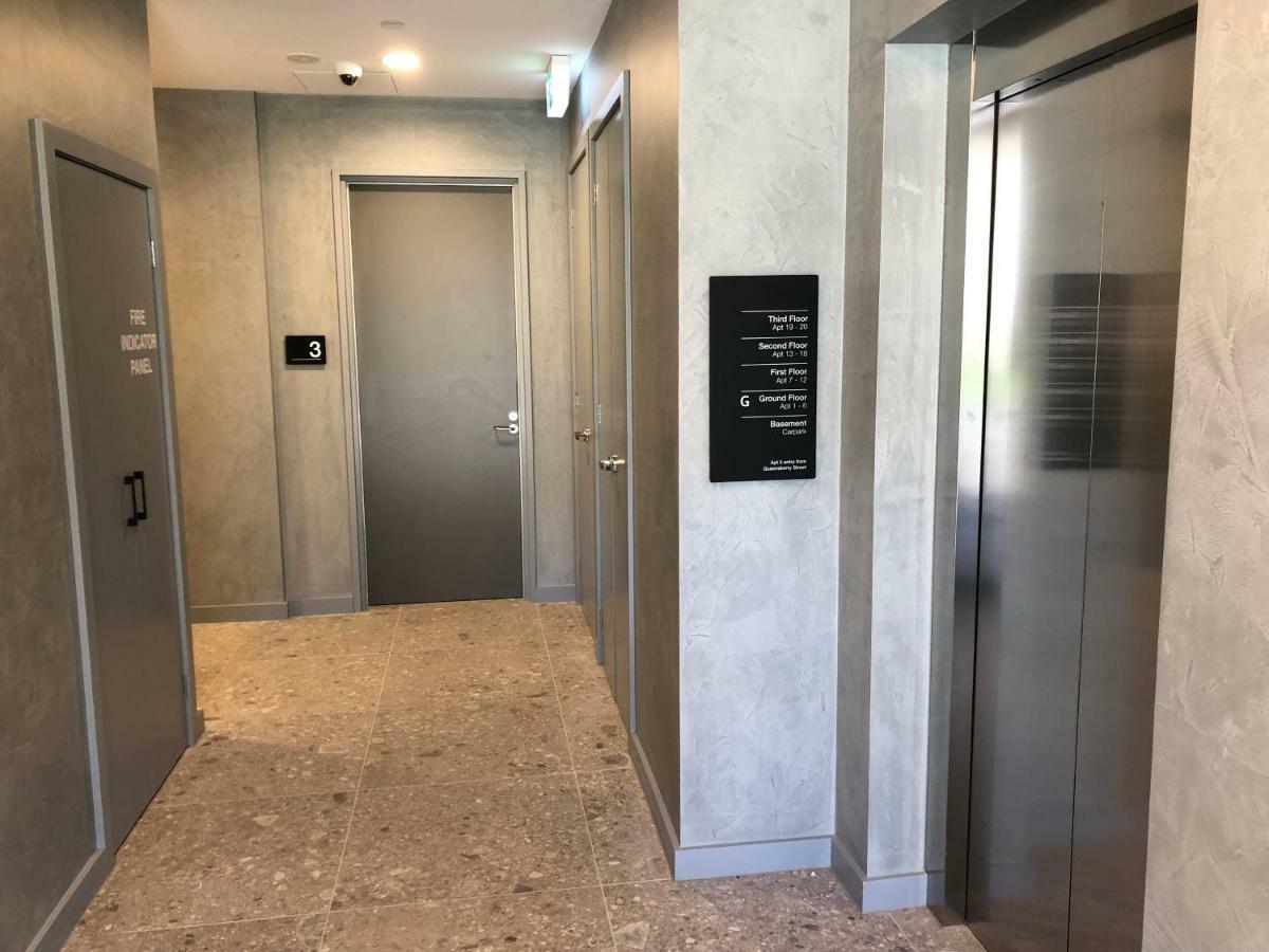 Q Squared Serviced Apartments Ville de Ville de Melbourne Extérieur photo
